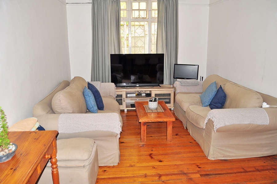 To Let 2 Bedroom Property for Rent in Woodstock Western Cape